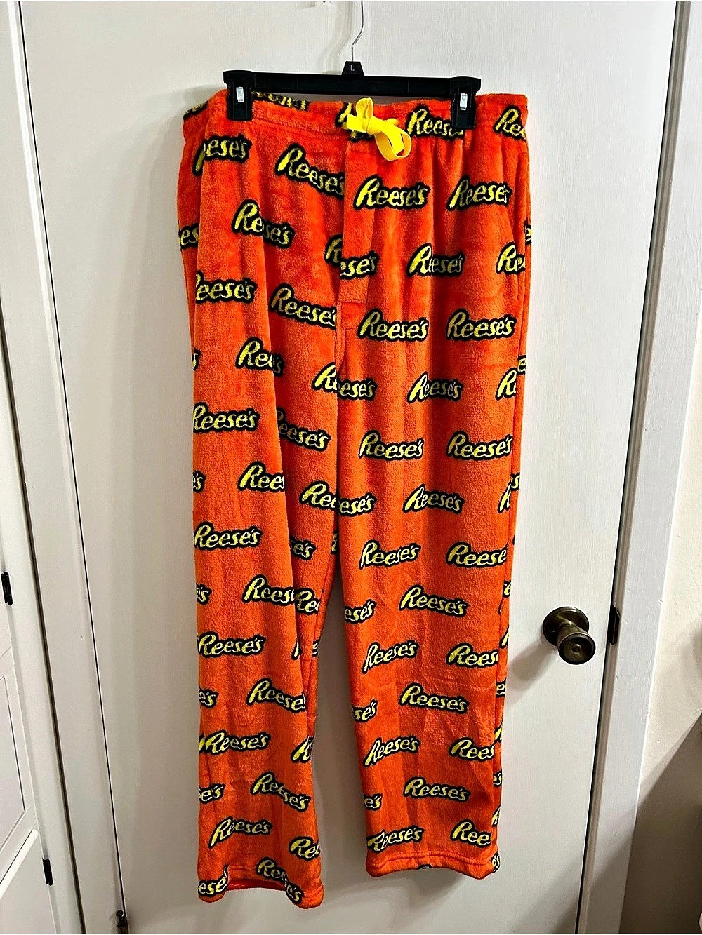 Reese's Men’s Print Lounge Pants & Tote Bag Set Size Large